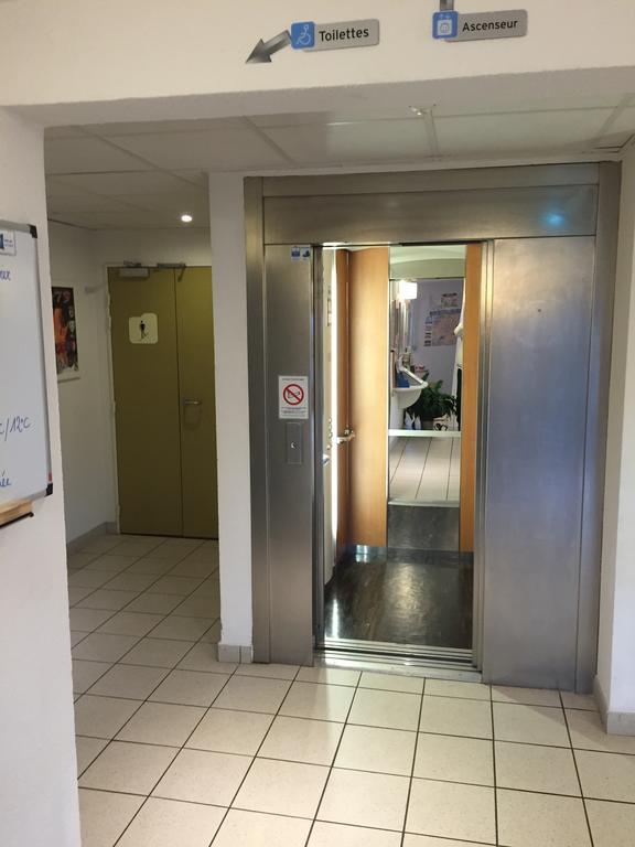 Ibis Budget Niort - Ла-Креш Экстерьер фото